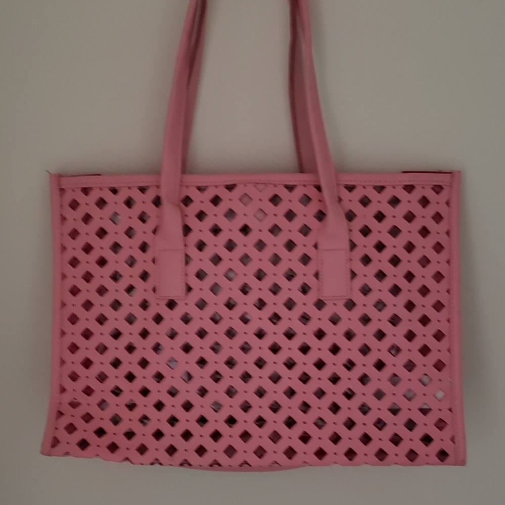 Elizabeth Arden pink and vinyl tote